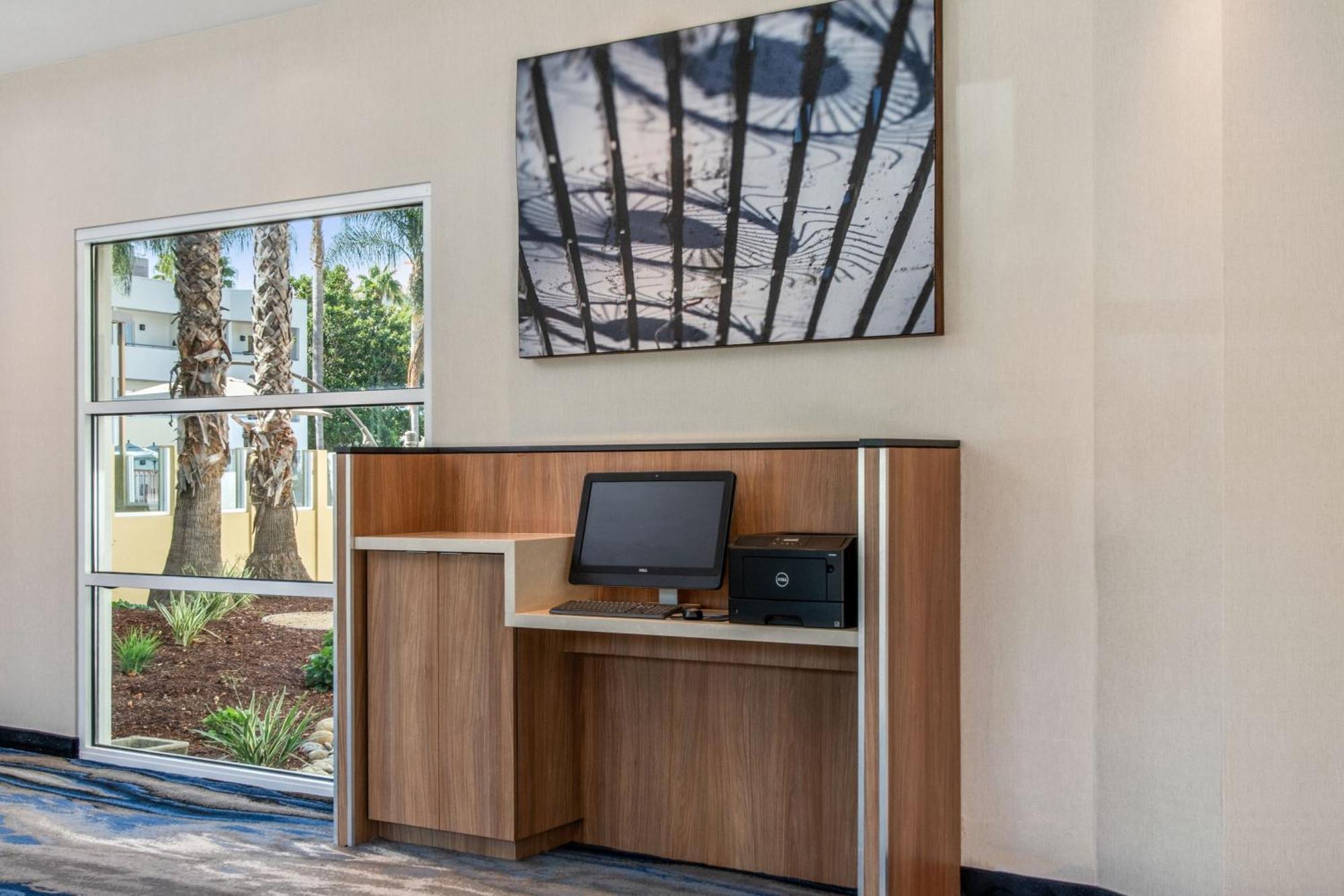 Fairfield Inn And Suites By Marriott San Jose Airport Екстериор снимка