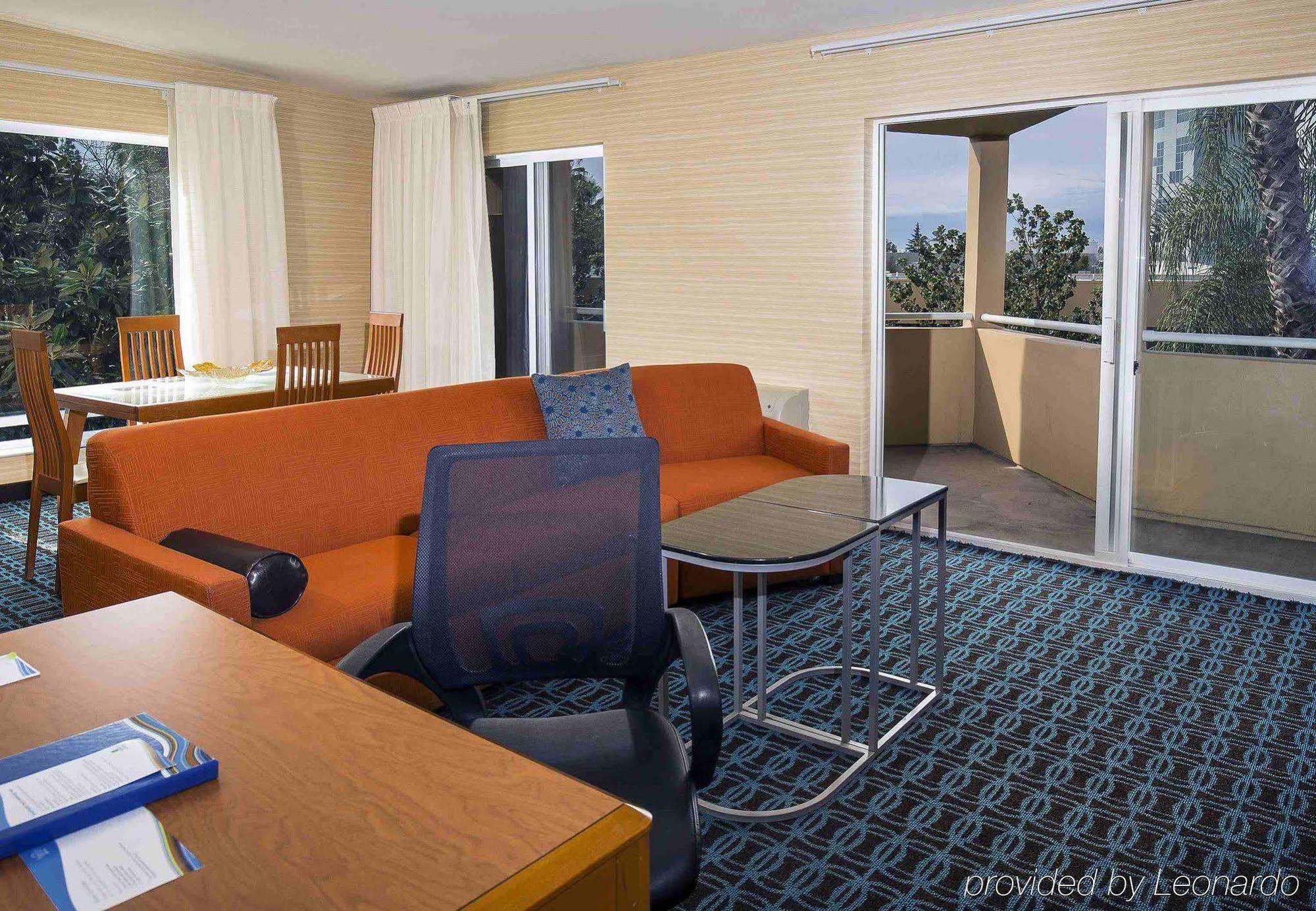 Fairfield Inn And Suites By Marriott San Jose Airport Екстериор снимка